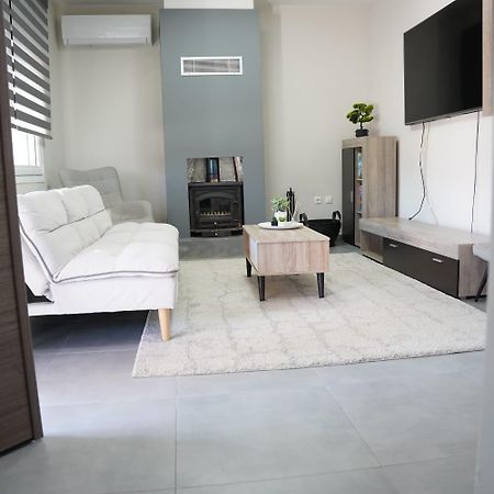 Paulos+Eva House Трикала Экстерьер фото